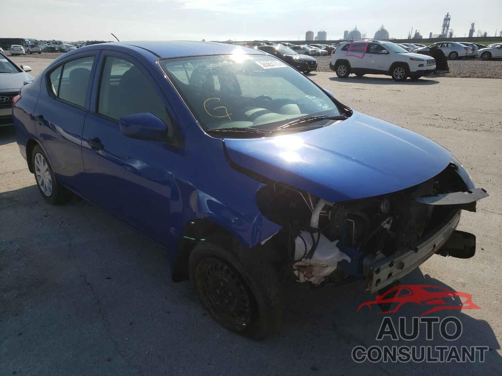 NISSAN VERSA 2017 - 3N1CN7AP7HL820306