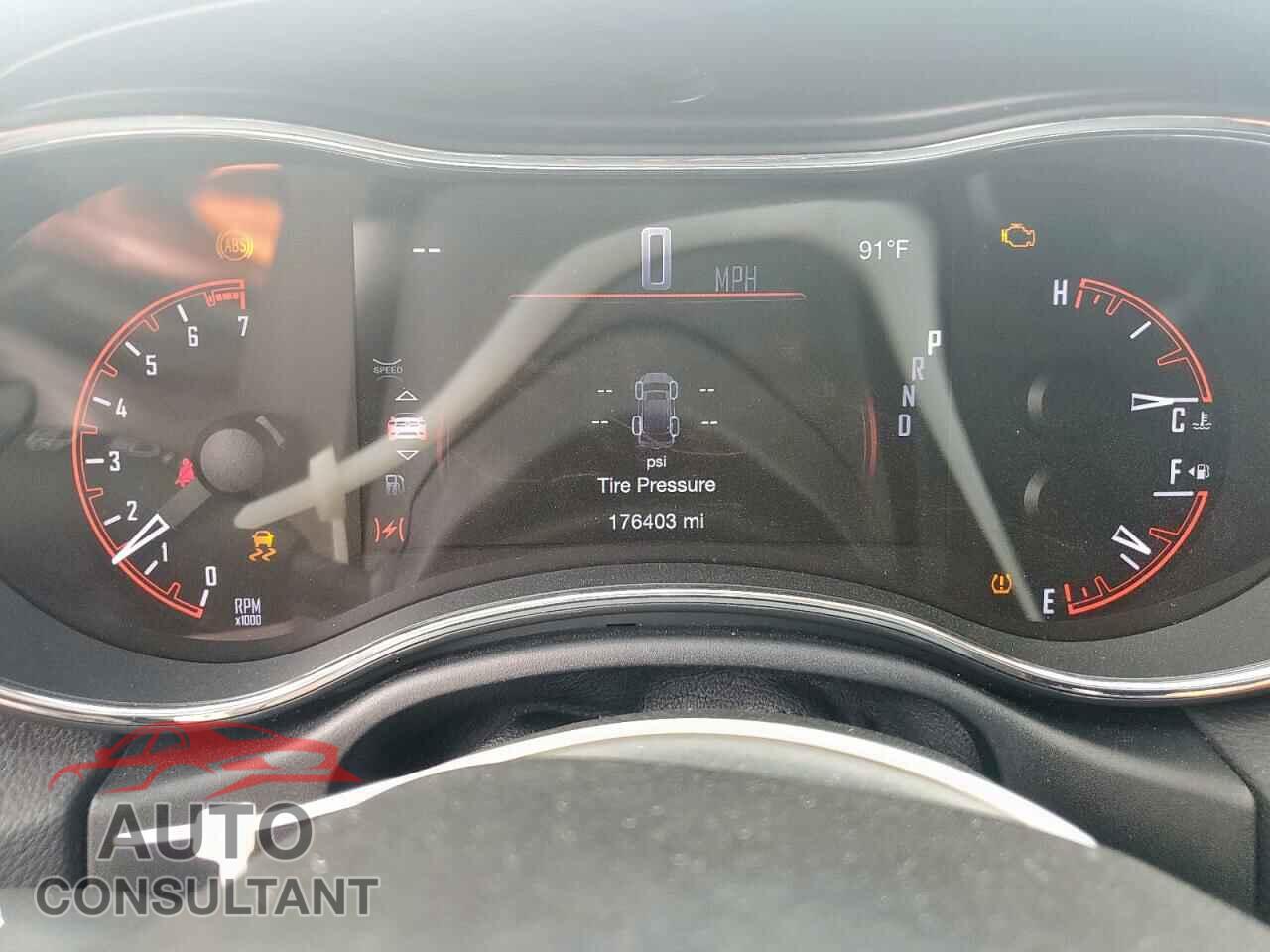 DODGE DURANGO 2018 - 1C4RDHAG0JC329075