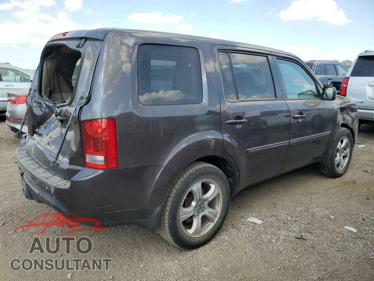 HONDA PILOT 2013 - 5FNYF4H58DB004622