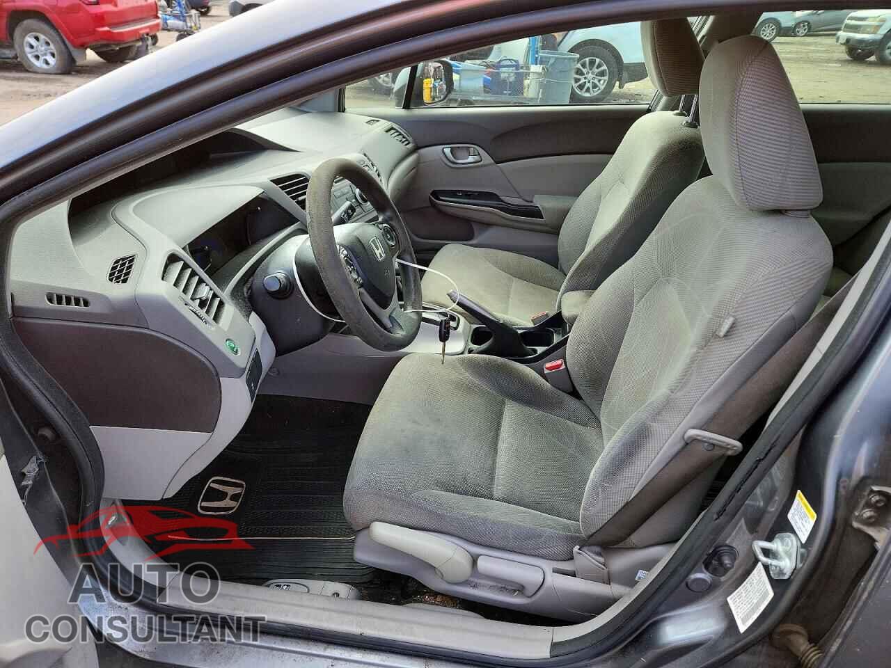 HONDA CIVIC 2012 - JHMFB2F58CS000855