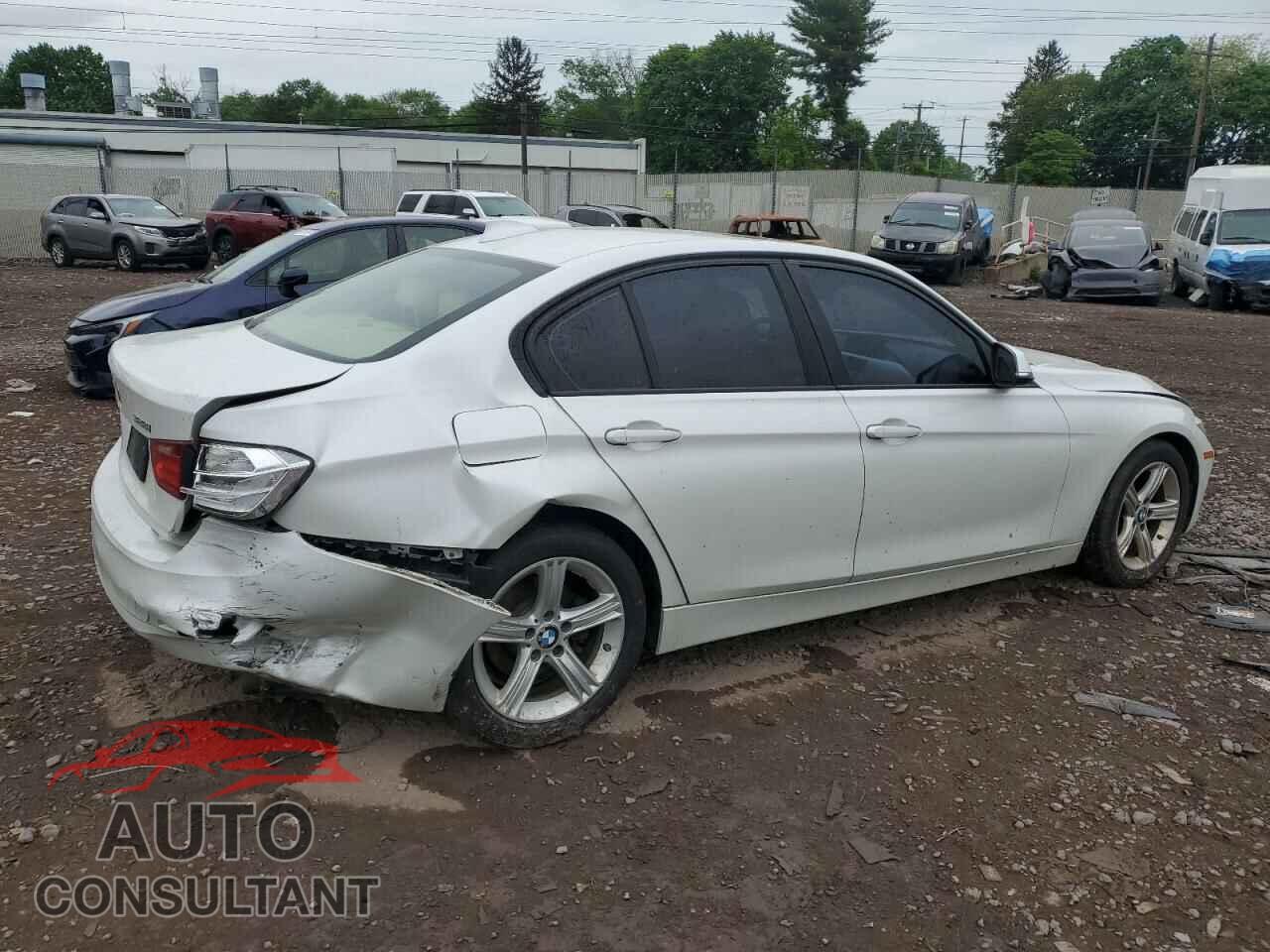 BMW 3 SERIES 2013 - WBA3B3C55DF538032