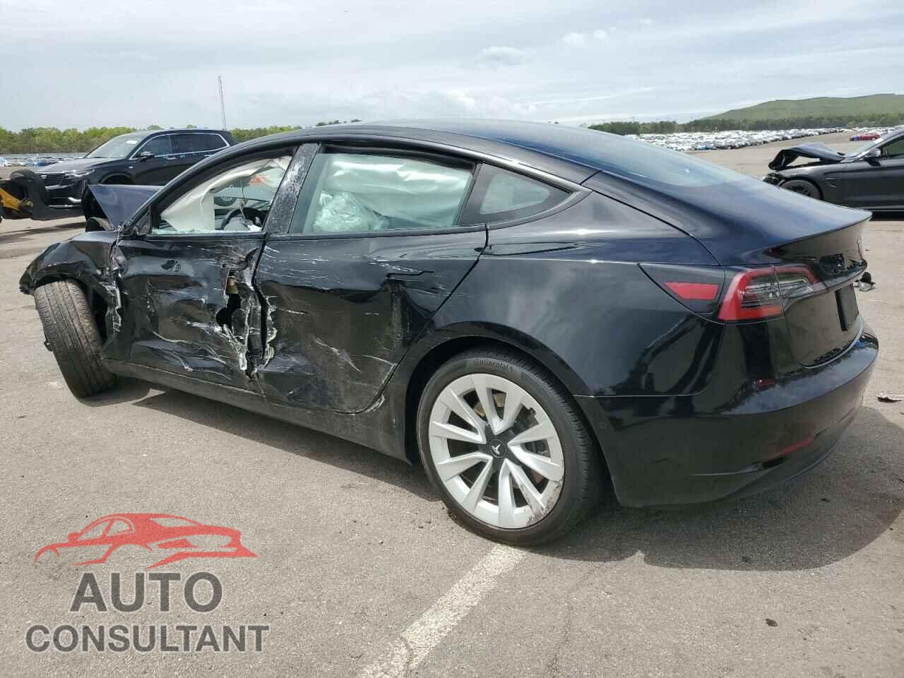 TESLA MODEL 3 2021 - 5YJ3E1EBXMF855519