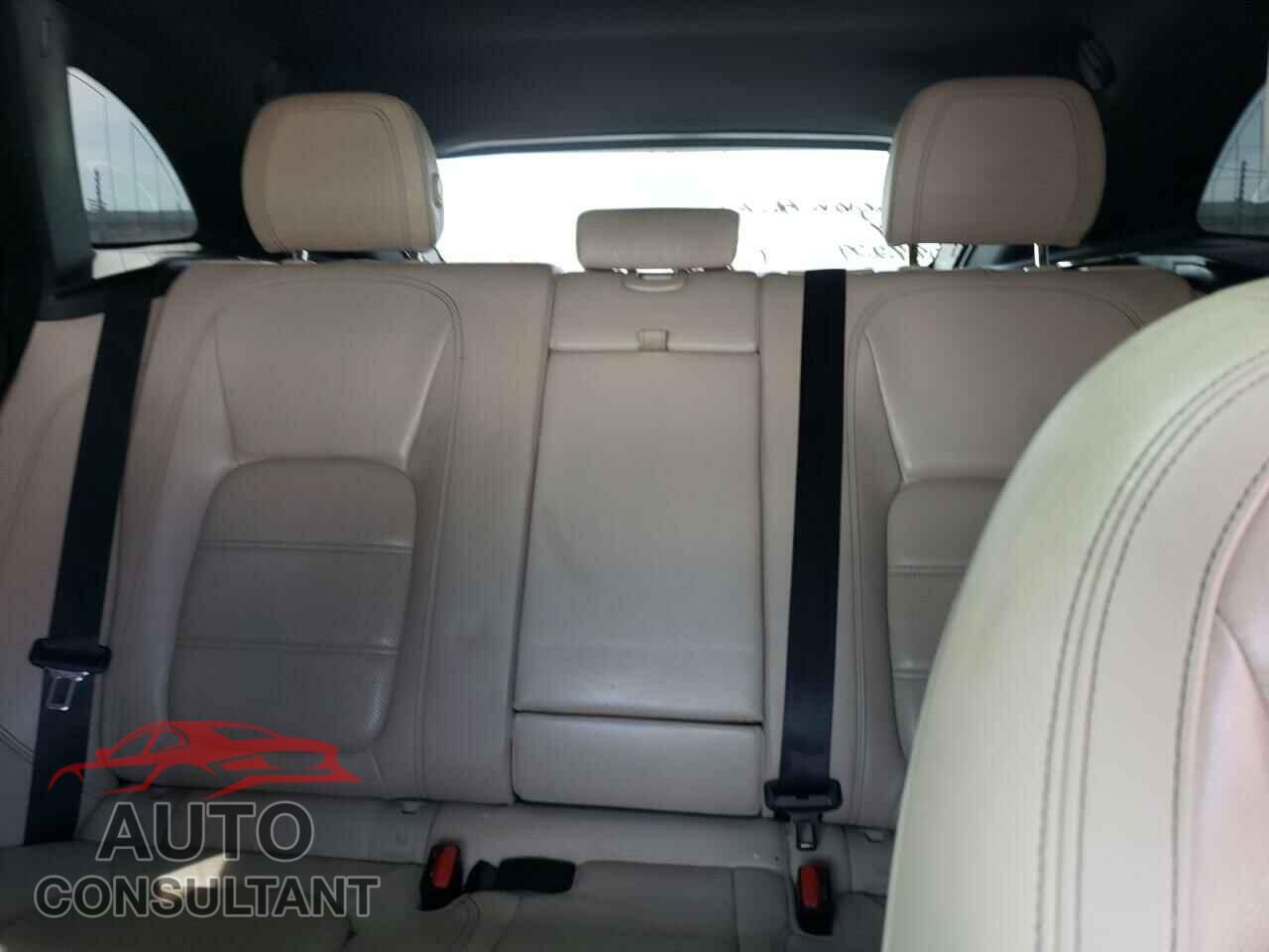 JAGUAR F-PACE 2017 - SADCK2BV2HA084229