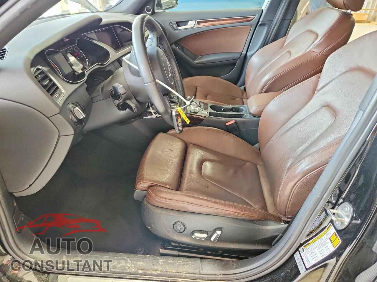 AUDI A4 2013 - WA1VFAFL2DA202862