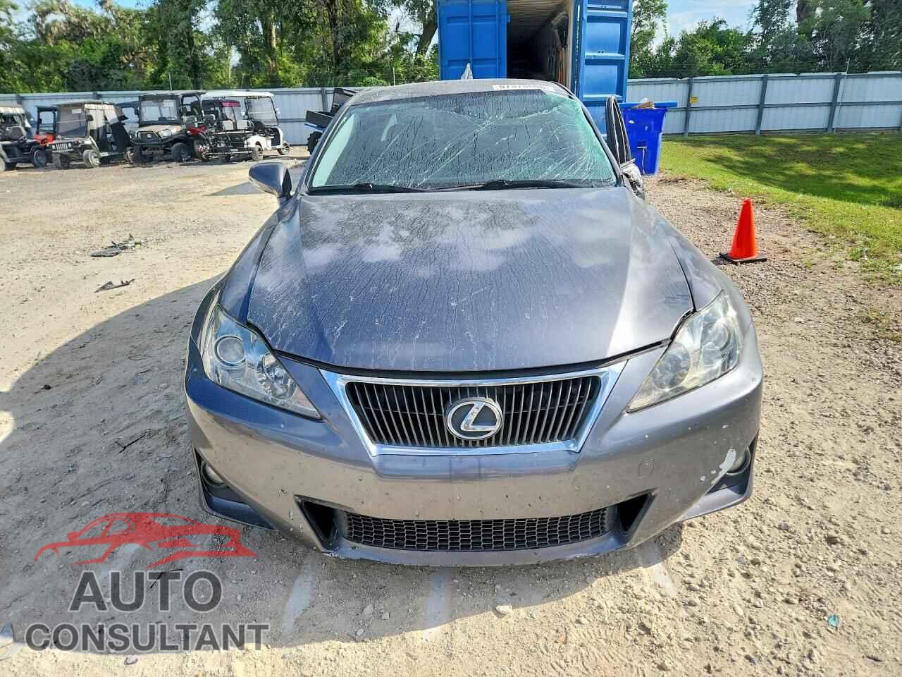 LEXUS IS 2012 - JTHBF5C27C5176020