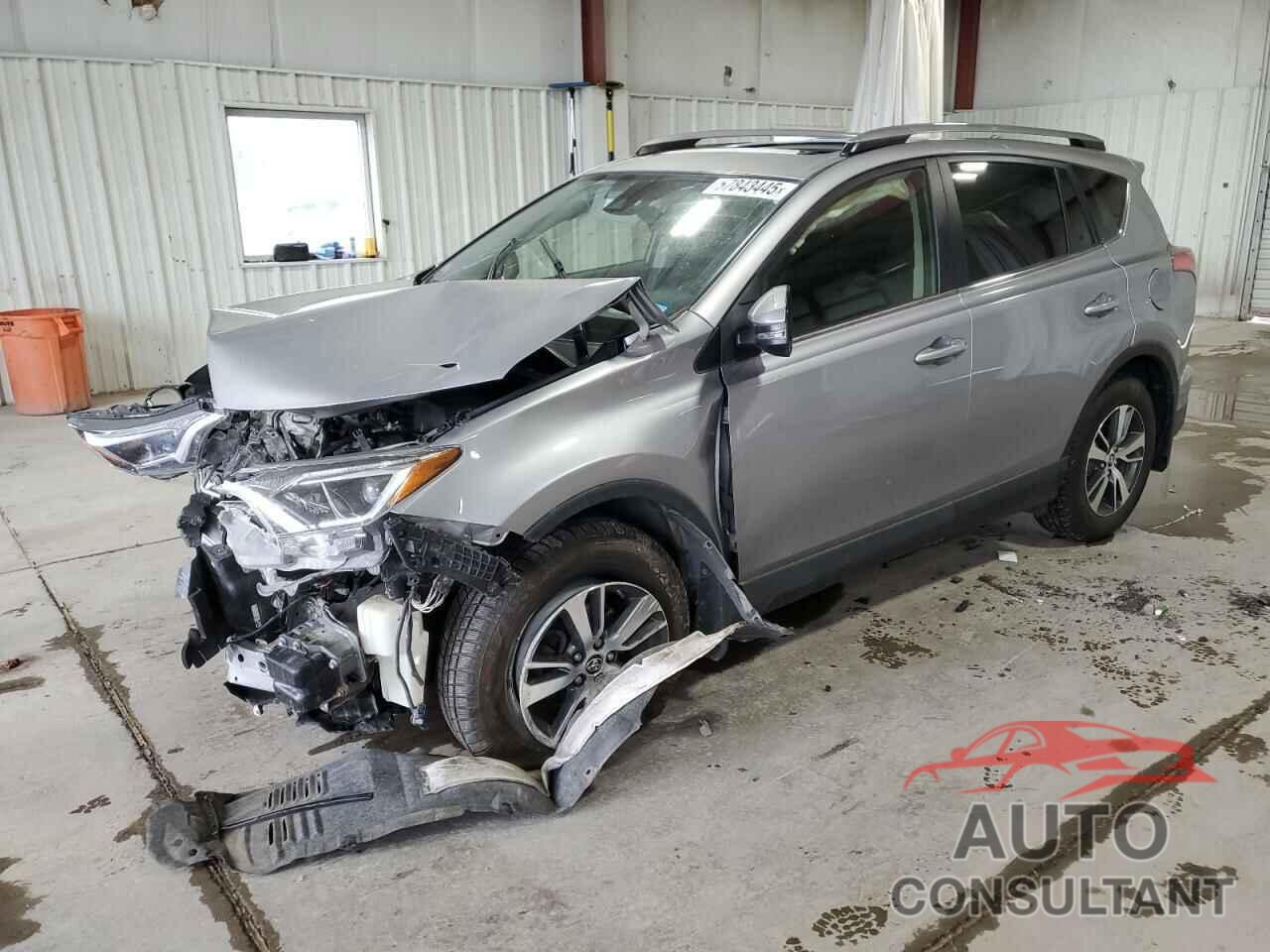 TOYOTA RAV4 2018 - JTMRFREV6JJ255987