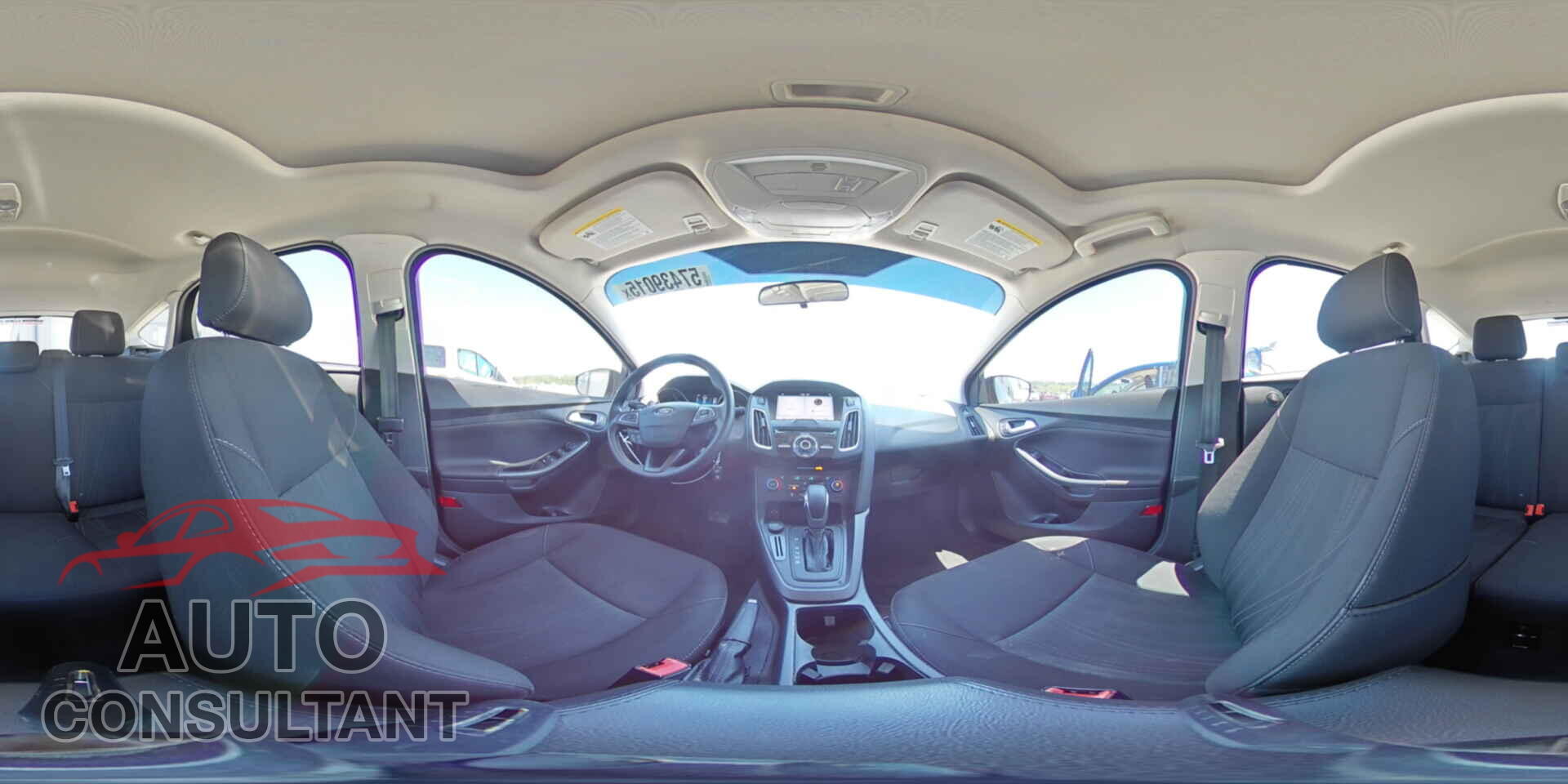 FORD FOCUS 2018 - 1FADP3M23JL240658