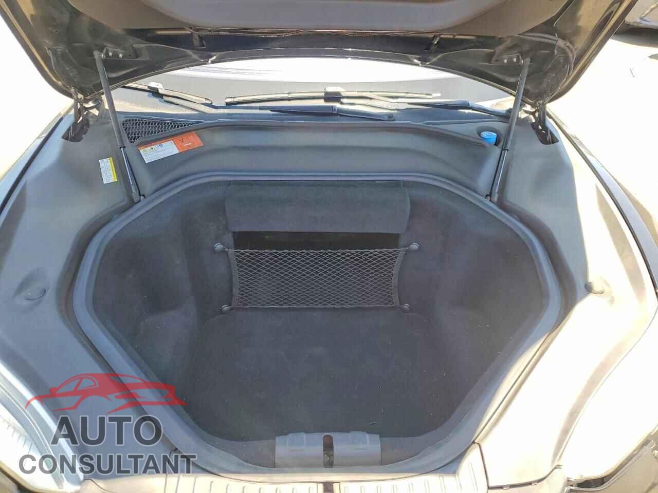 TESLA MODEL S 2015 - 5YJSA1S13FF100539