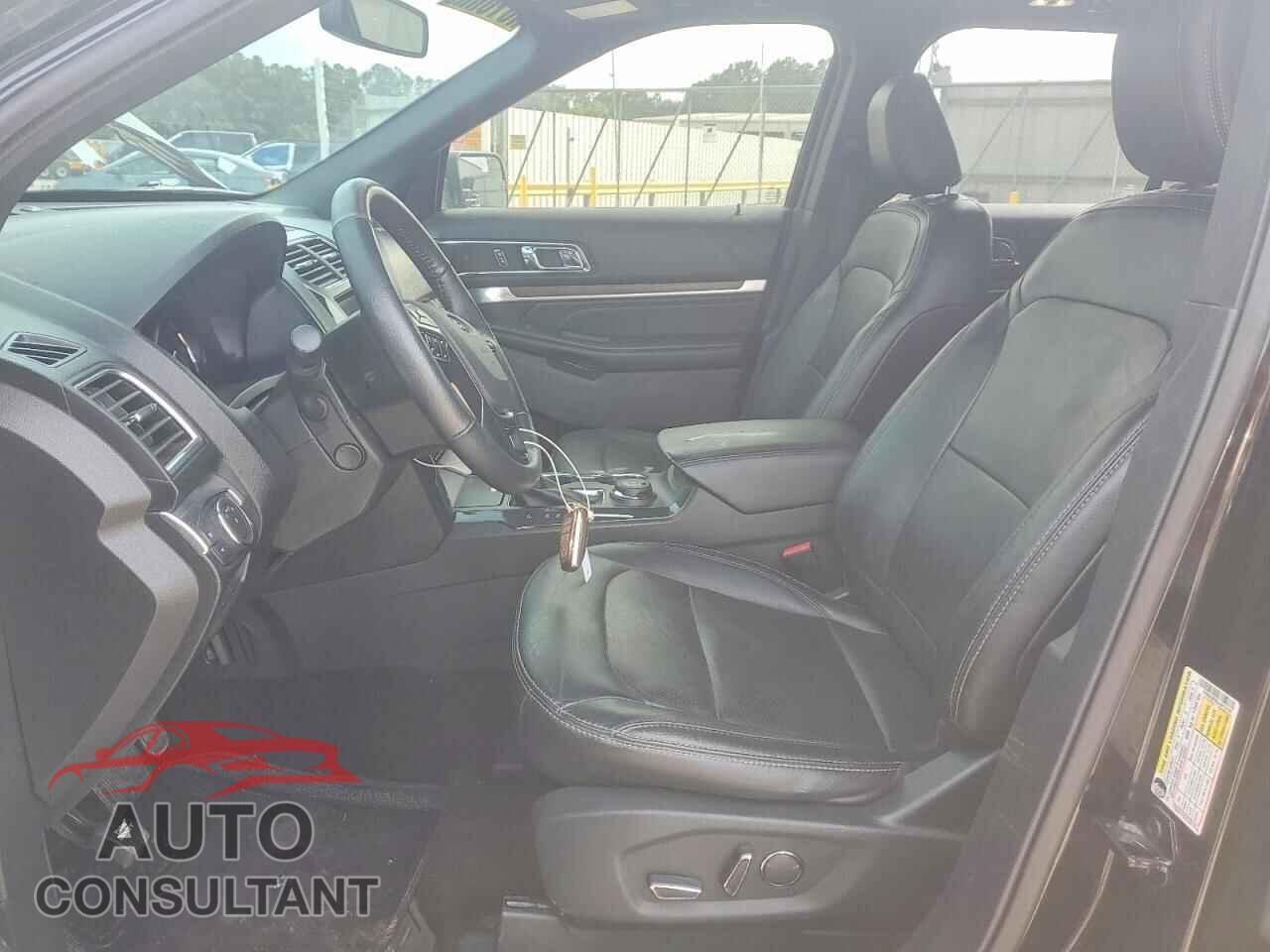 FORD EXPLORER 2018 - 1FM5K8F85JGB18707