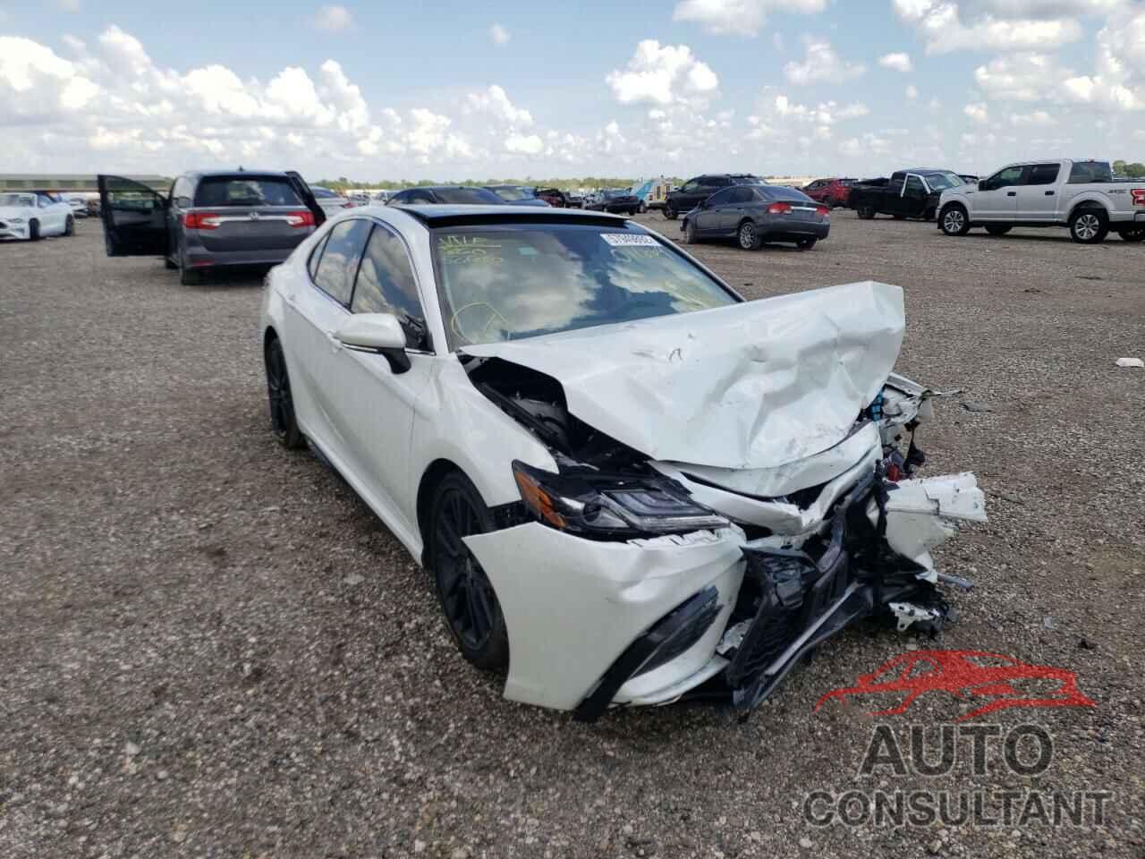 TOYOTA CAMRY 2022 - 4T1K61AK2NU011669