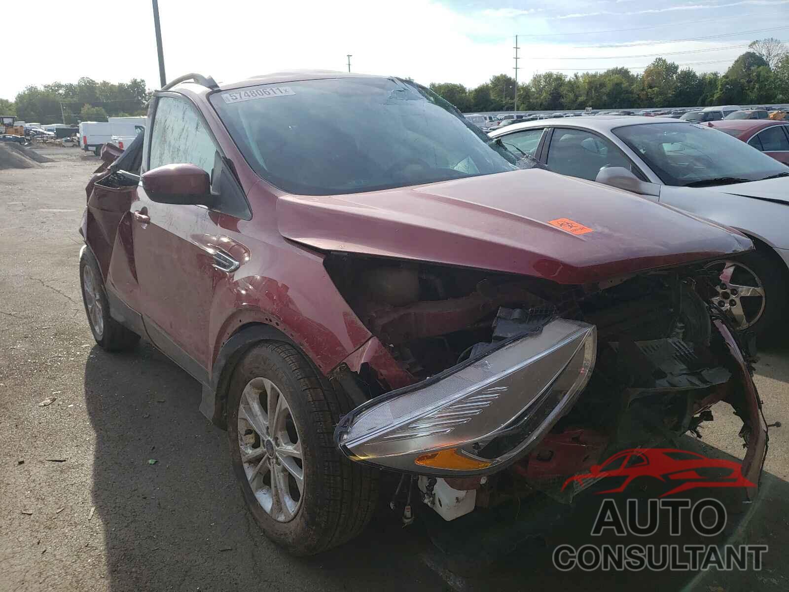 FORD ESCAPE 2017 - 1FMCU9G97HUA41557