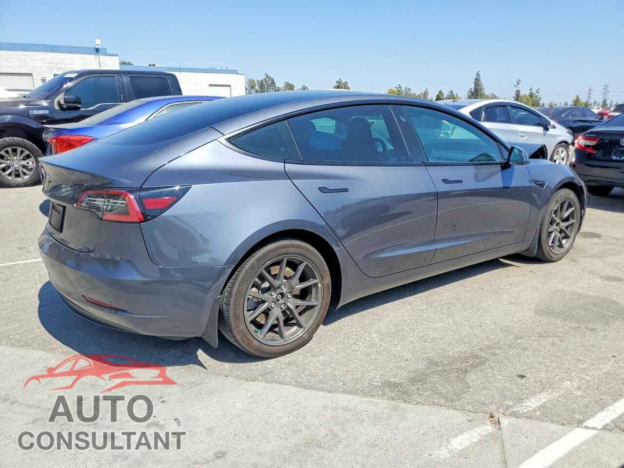 TESLA MODEL 3 2023 - 5YJ3E1EA4PF473692