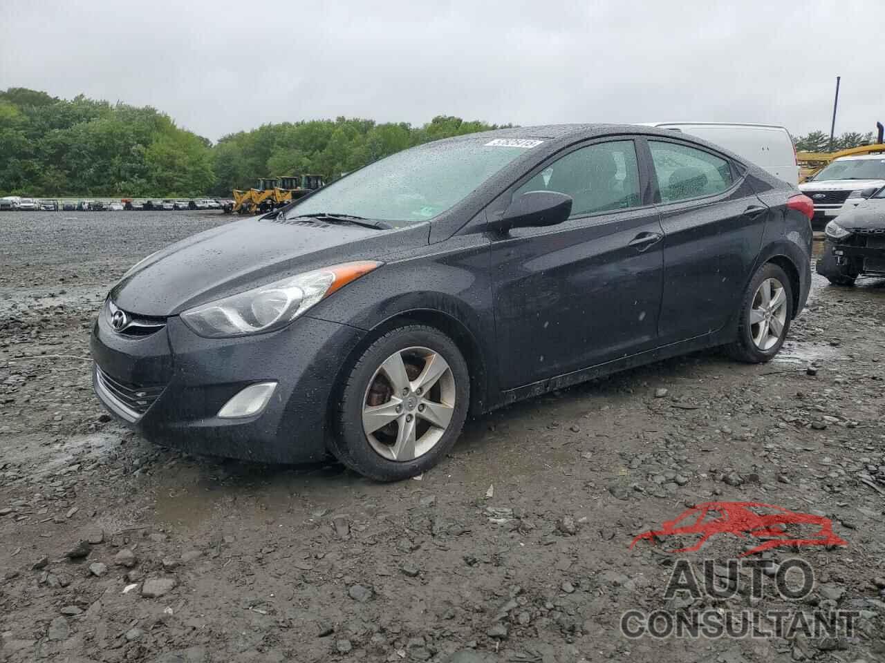 HYUNDAI ELANTRA 2013 - 5NPDH4AE4DH378794