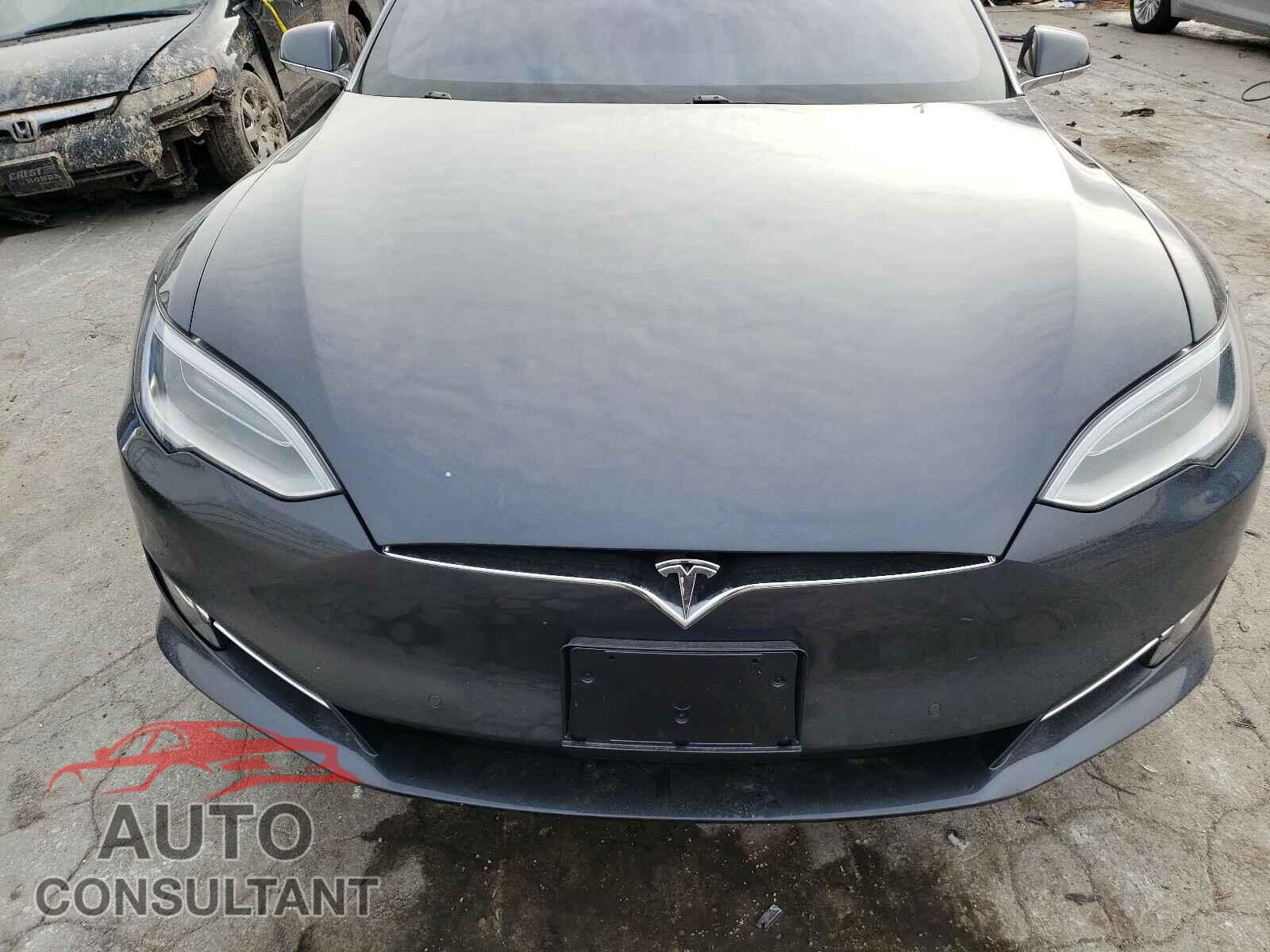 TESLA MODEL S 2017 - 5YJSA1E2XHF230325