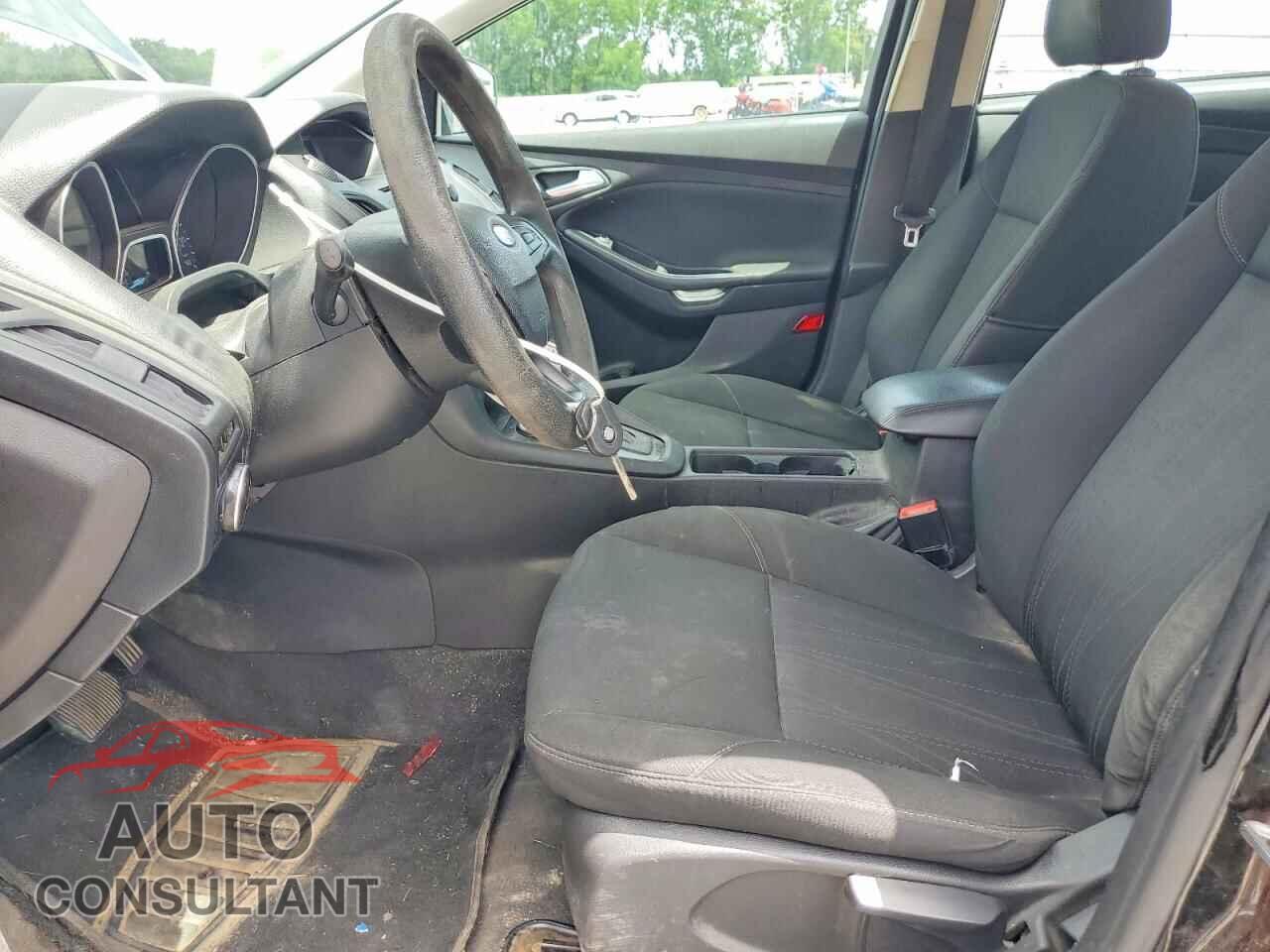 FORD FOCUS 2015 - 1FADP3F26FL355484