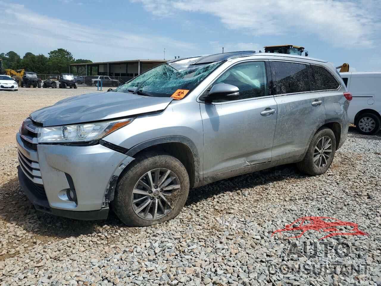 TOYOTA HIGHLANDER 2019 - 5TDKZRFH7KS559853