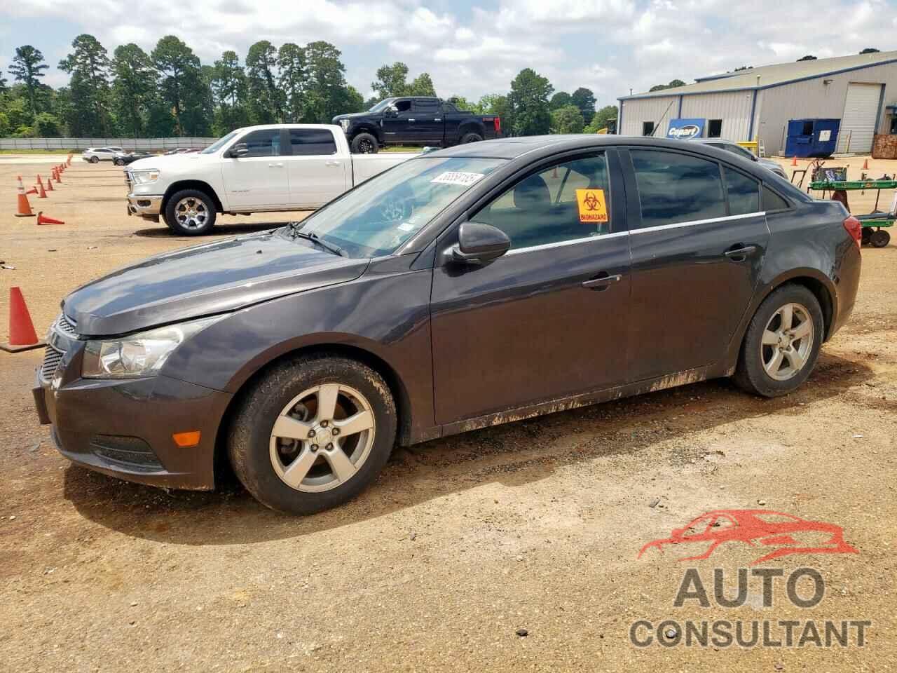 CHEVROLET CRUZE 2014 - 1G1PC5SB9E7239457