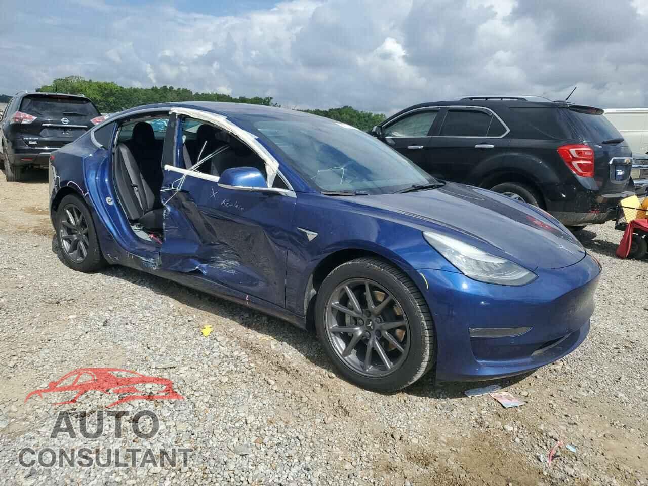 TESLA MODEL 3 2019 - 5YJ3E1EA1KF190479