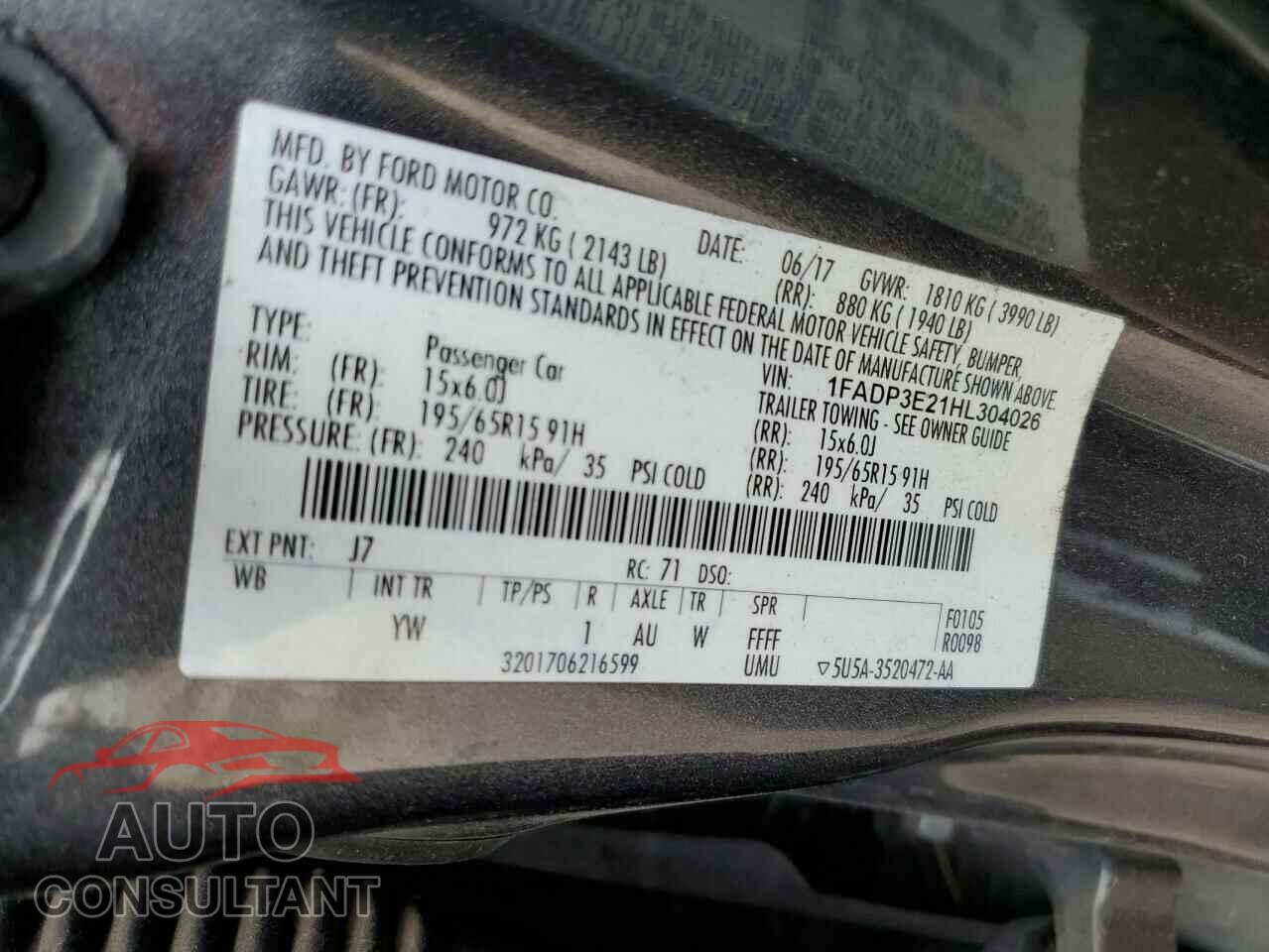 FORD FOCUS 2017 - 1FADP3E21HL304026