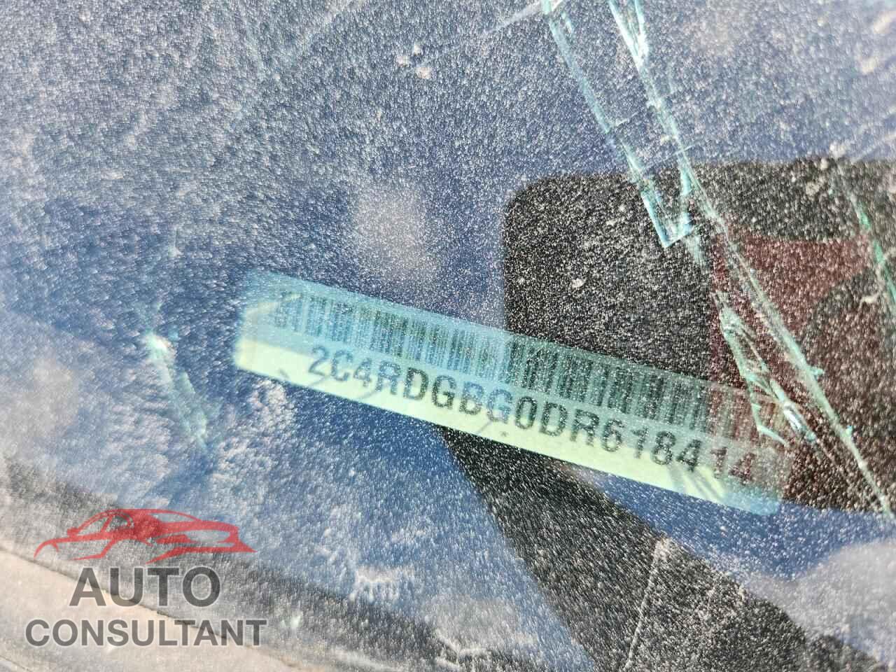 DODGE CARAVAN 2013 - 2C4RDGBG0DR618414