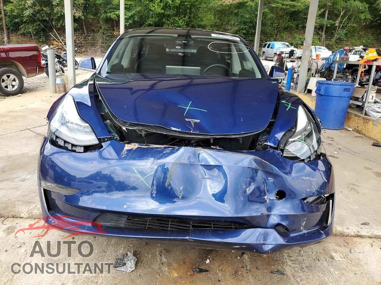 TESLA MODEL 3 2018 - 5YJ3E1EA9JF036178