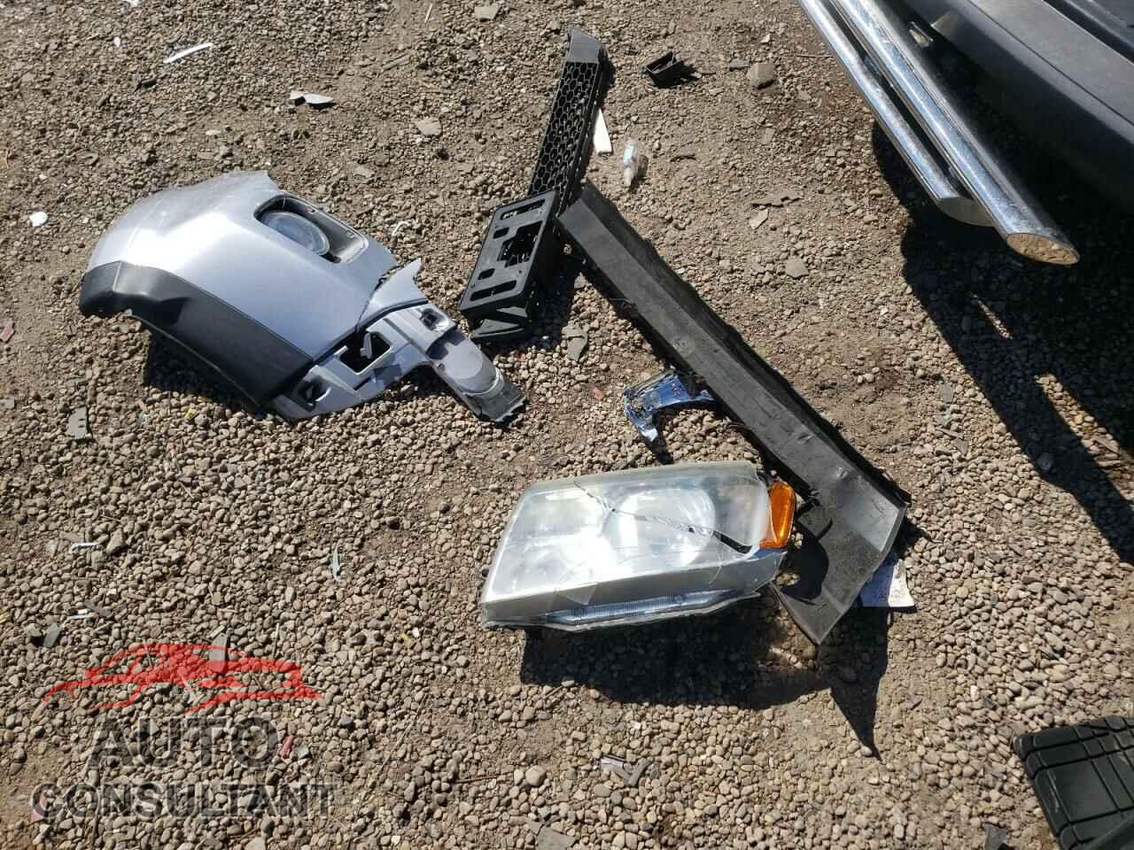 HONDA PILOT 2011 - 5FNYF4H53BB061680