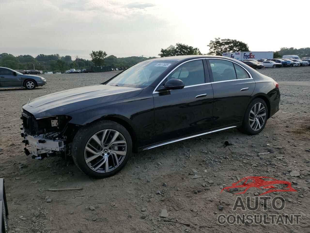MERCEDES-BENZ E-CLASS 2024 - W1KLF4HB0RA039354