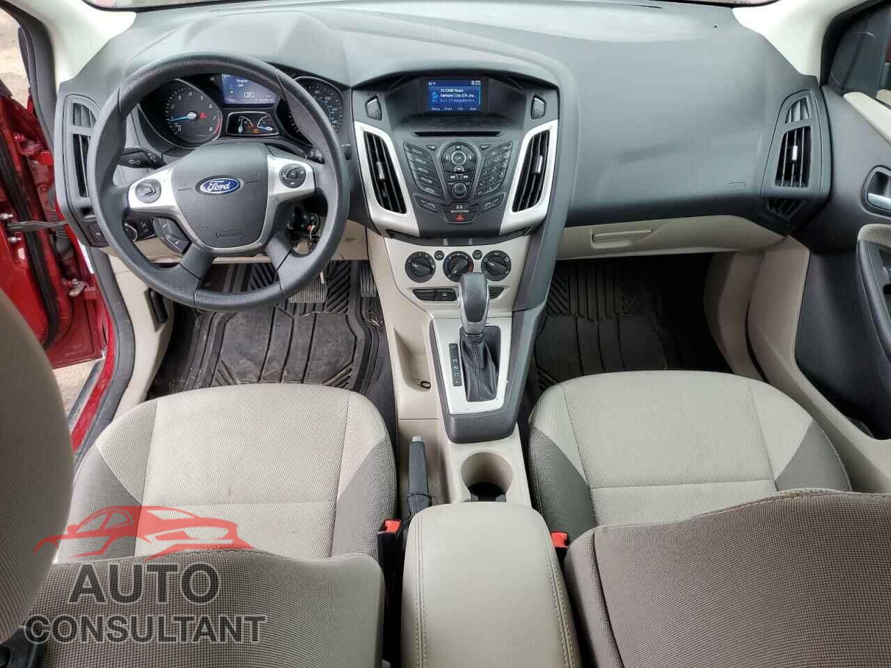 FORD FOCUS 2014 - 1FADP3F29EL439670