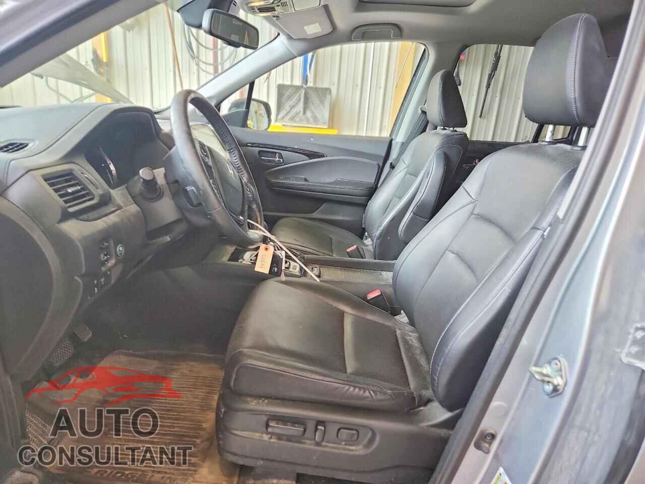 HONDA RIDGELINE 2017 - 5FPYK3F79HB016785