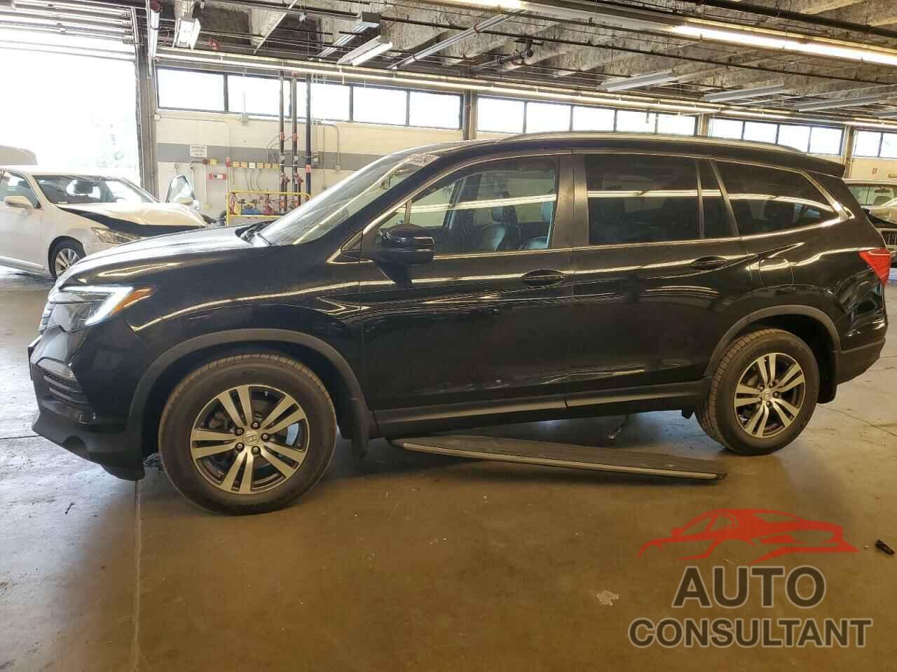 HONDA PILOT 2016 - 5FNYF6H81GB005380