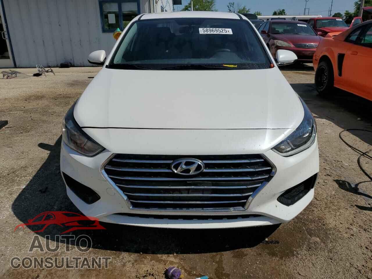 HYUNDAI ACCENT 2019 - 3KPC24A33KE079553