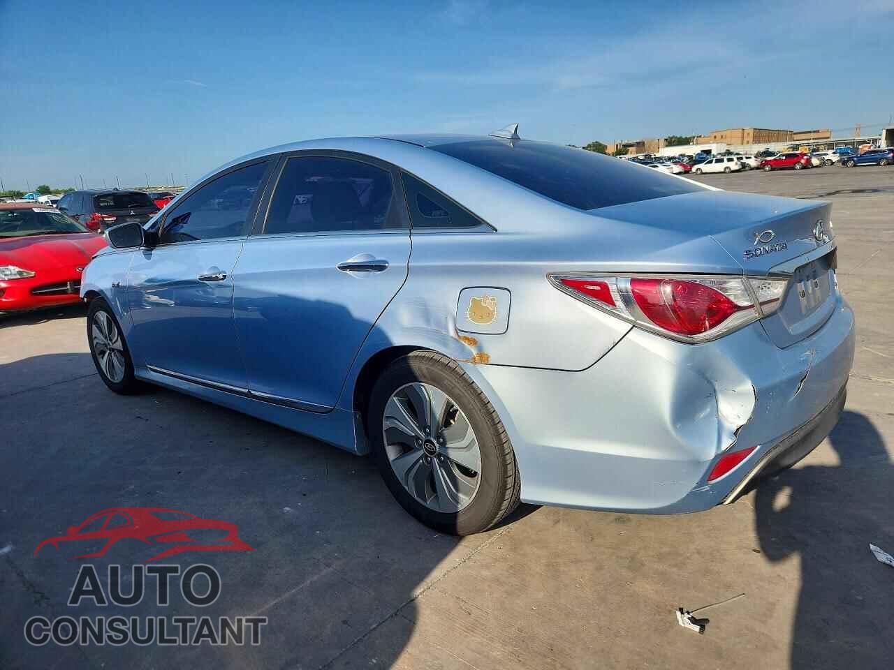 HYUNDAI SONATA 2013 - KMHEC4A41DA101582