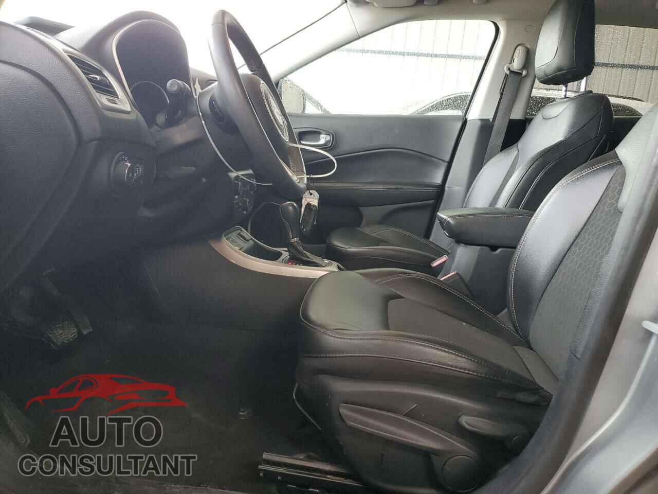 JEEP COMPASS 2021 - 3C4NJCBBXMT585598