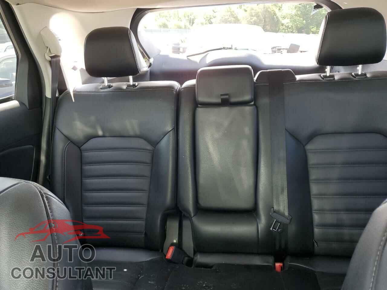 FORD EDGE 2017 - 2FMPK3J98HBC65357