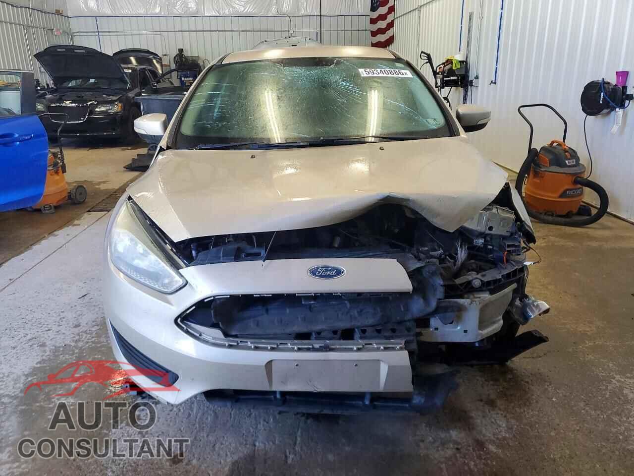 FORD FOCUS 2017 - 1FADP3F22HL309430
