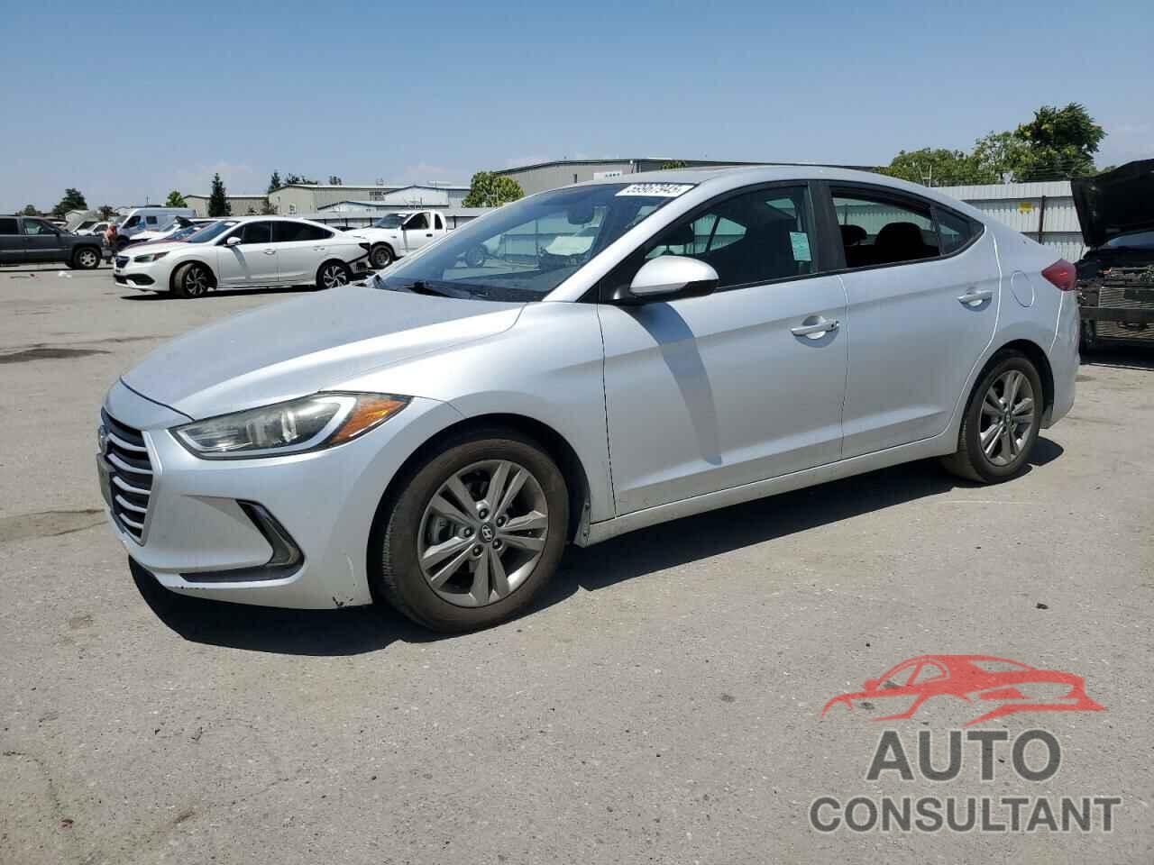 HYUNDAI ELANTRA 2018 - KMHD84LF4JU609552
