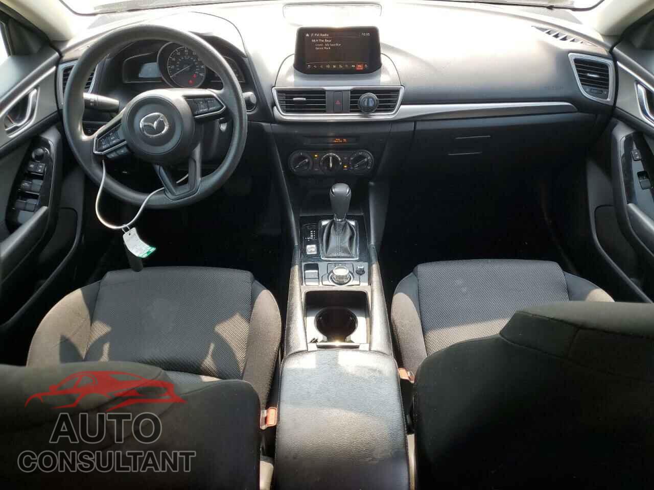 MAZDA 3 2017 - 3MZBN1K77HM136447