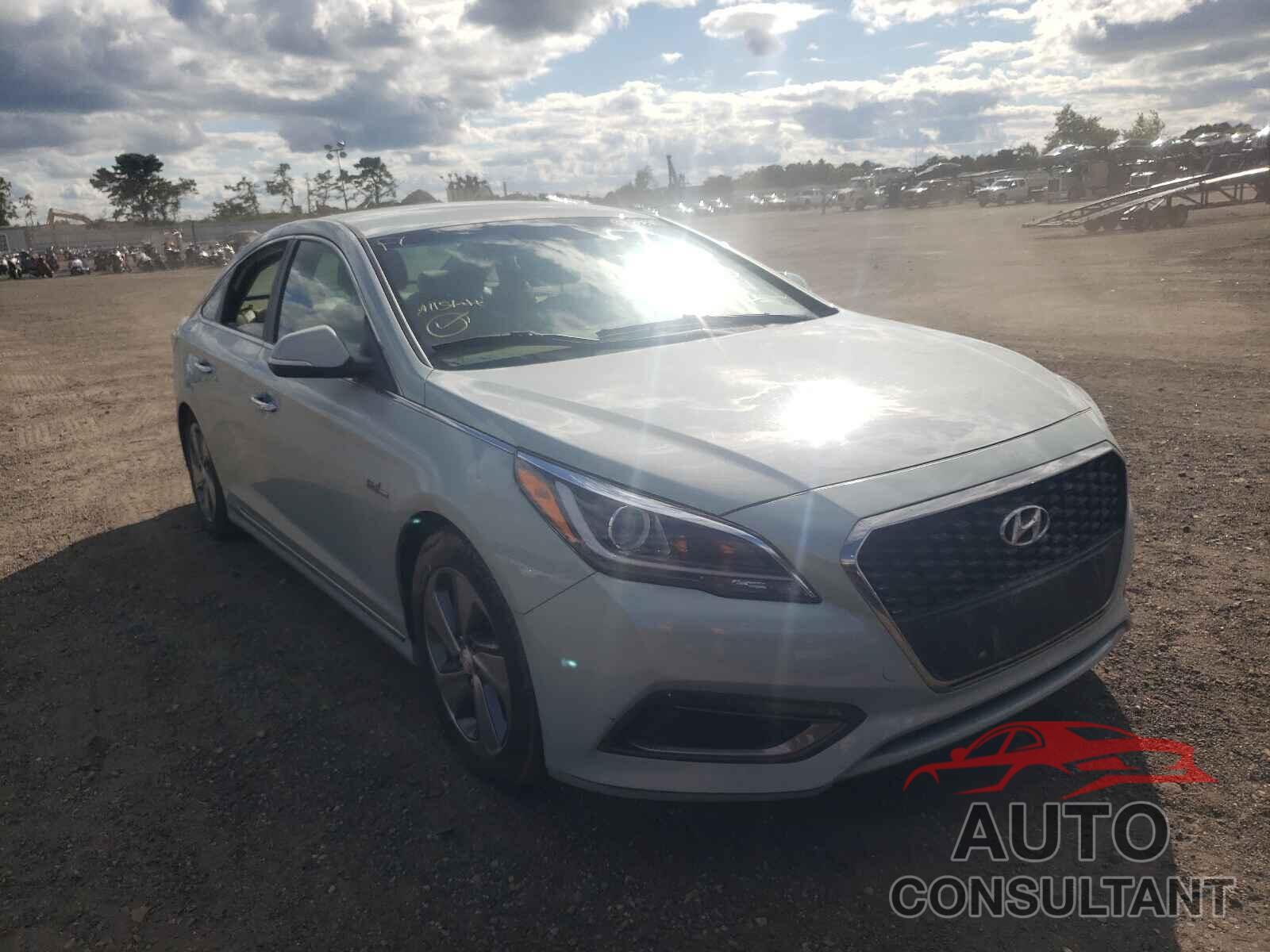 HYUNDAI SONATA 2016 - KMHE34L12GA026897