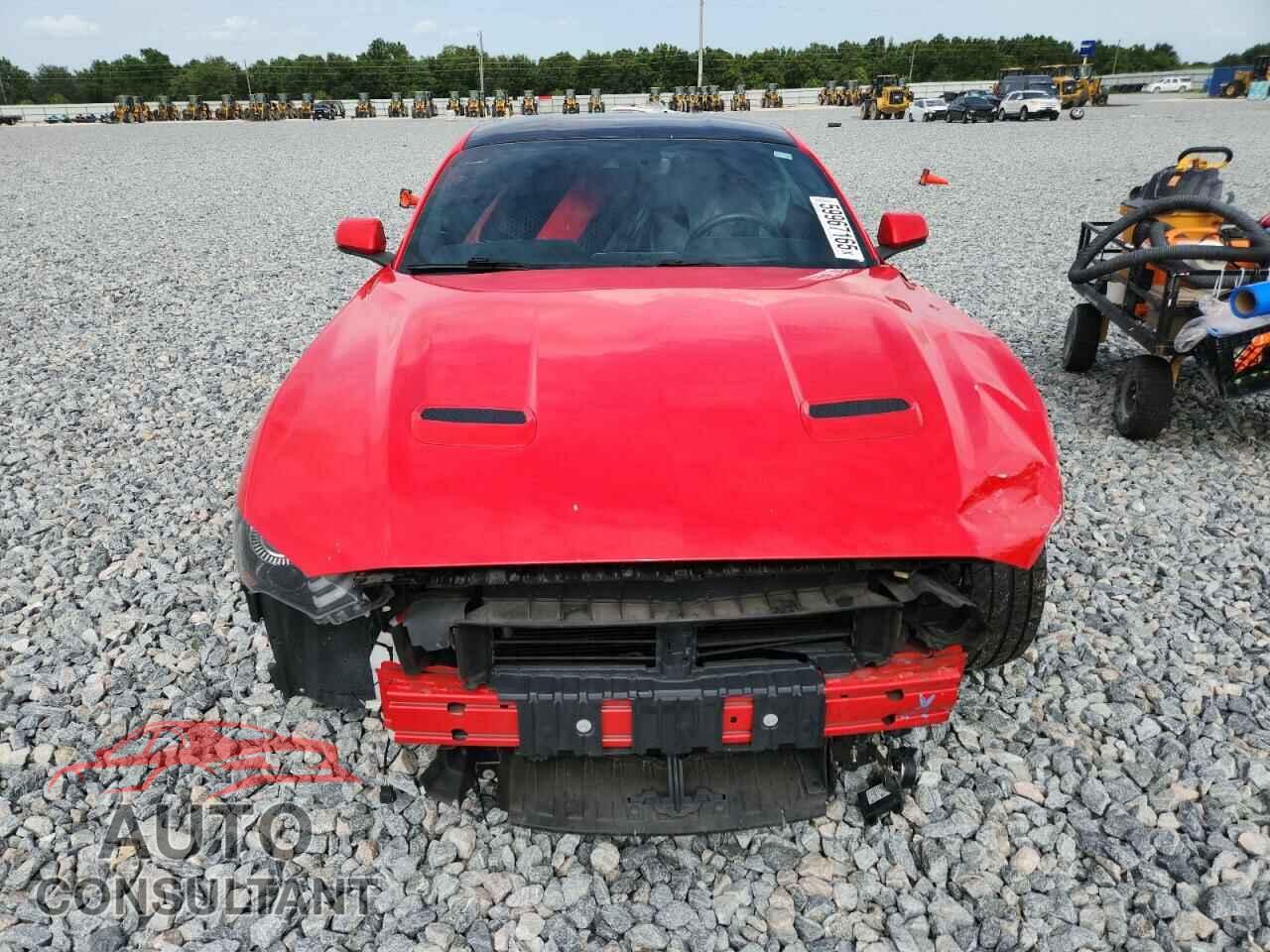 FORD MUSTANG 2020 - 1FA6P8CF2L5126720
