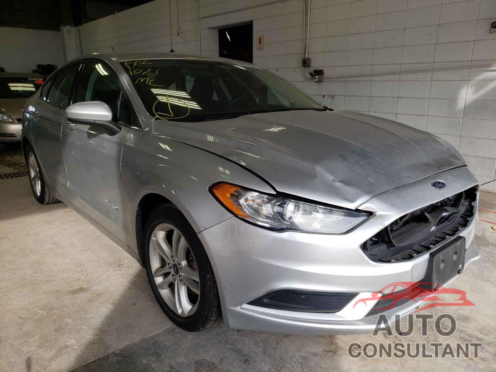 FORD FUSION 2018 - 3FA6P0LUXJR247795