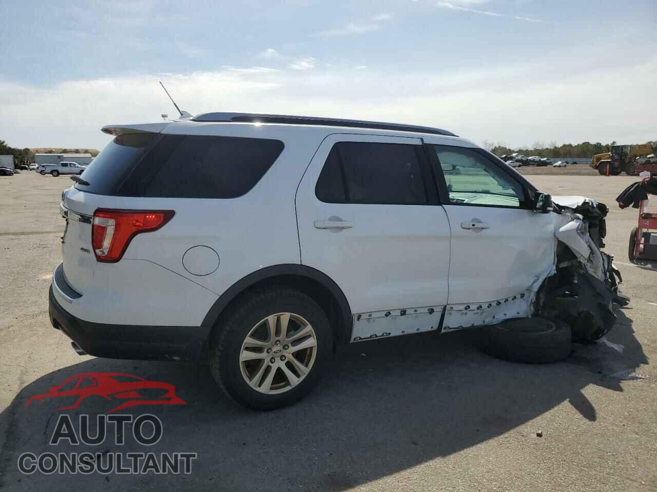 FORD EXPLORER 2018 - 1FM5K8D81JGB25107