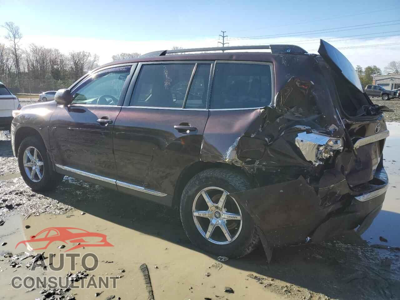 TOYOTA HIGHLANDER 2012 - 5TDBK3EH0CS152011