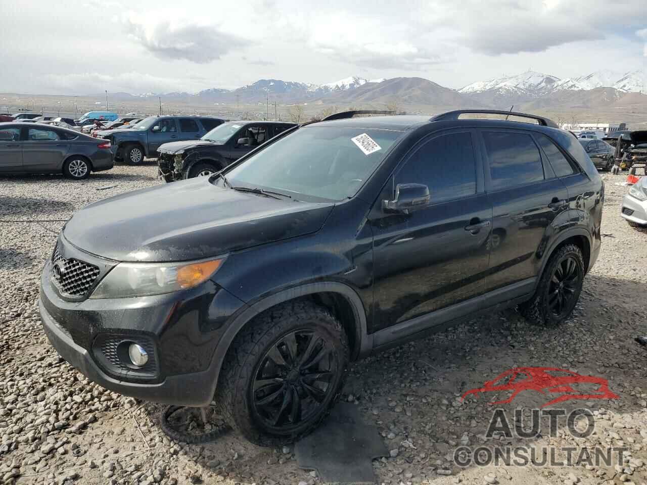 KIA SORENTO 2013 - 5XYKW4A23DG416526