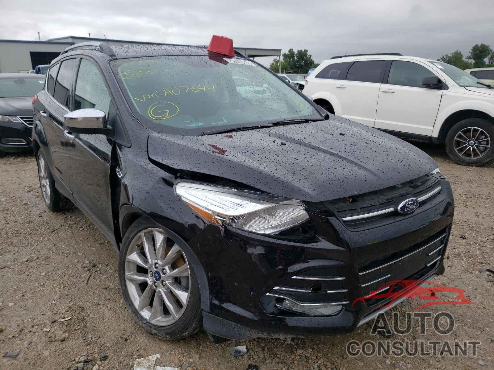 FORD ESCAPE 2016 - 1FMCU0G77GUA07644
