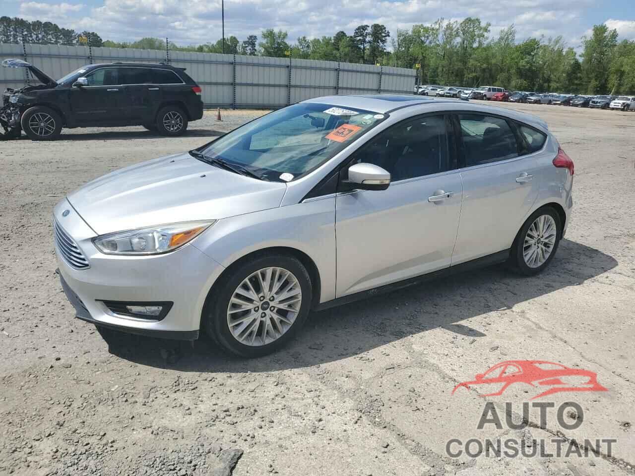 FORD FOCUS 2018 - 1FADP3N28JL226379