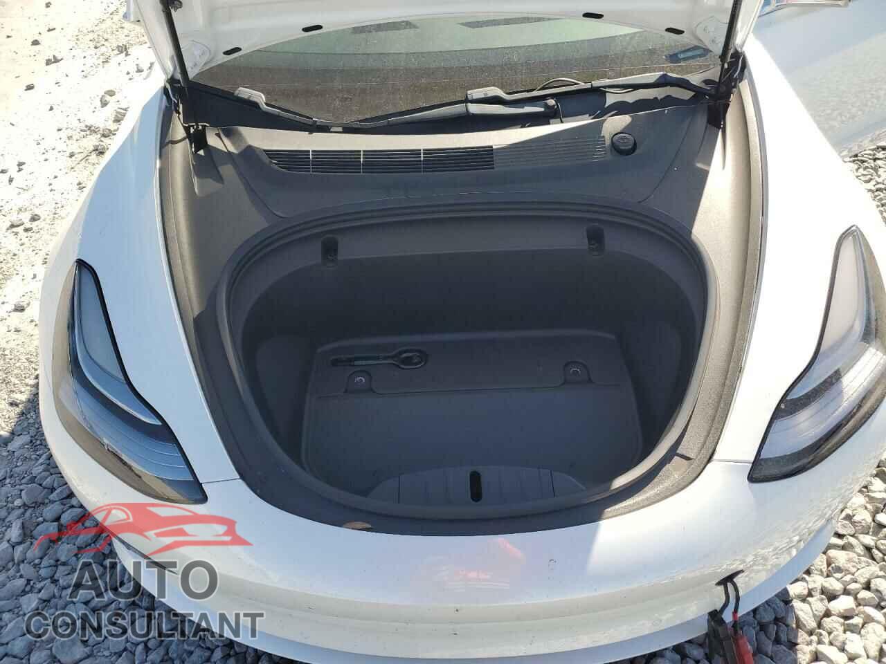 TESLA MODEL 3 2020 - 5YJ3E1EB2LF512184