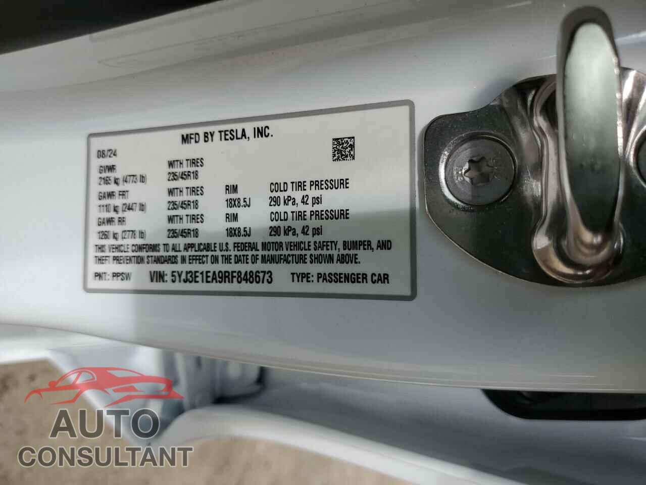 TESLA MODEL 3 2024 - 5YJ3E1EA9RF848673