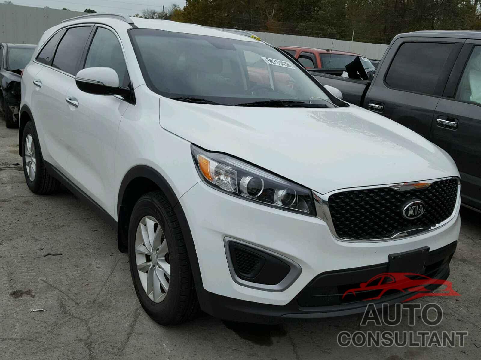 KIA SORENTO LX 2016 - 5XYPG4A36GG054496