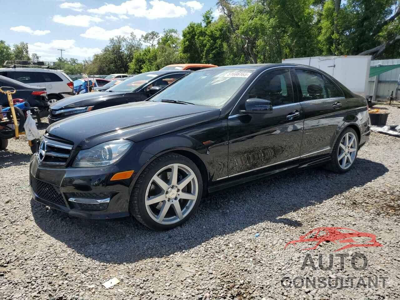 MERCEDES-BENZ C-CLASS 2014 - WDDGF5HBXEA905028
