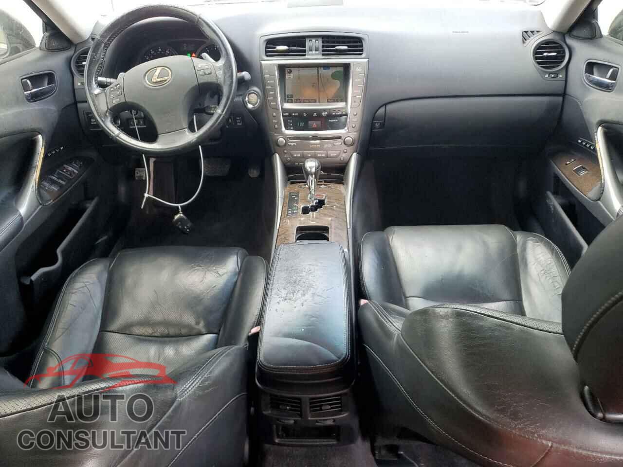 LEXUS IS 2009 - JTHBE262192017131